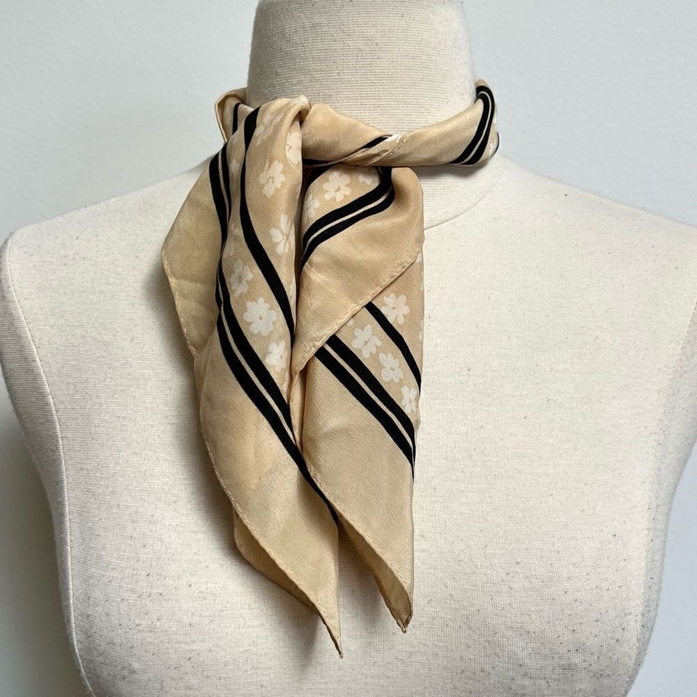 Vintage 90s Talbots 100% Silk Beige White Flower Power Square Scarf